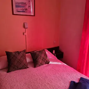Affittacamere Pensao Residencial Flor Dos Cavaleiros