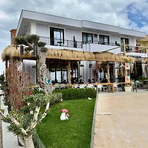 Saly , Durrës Albanië